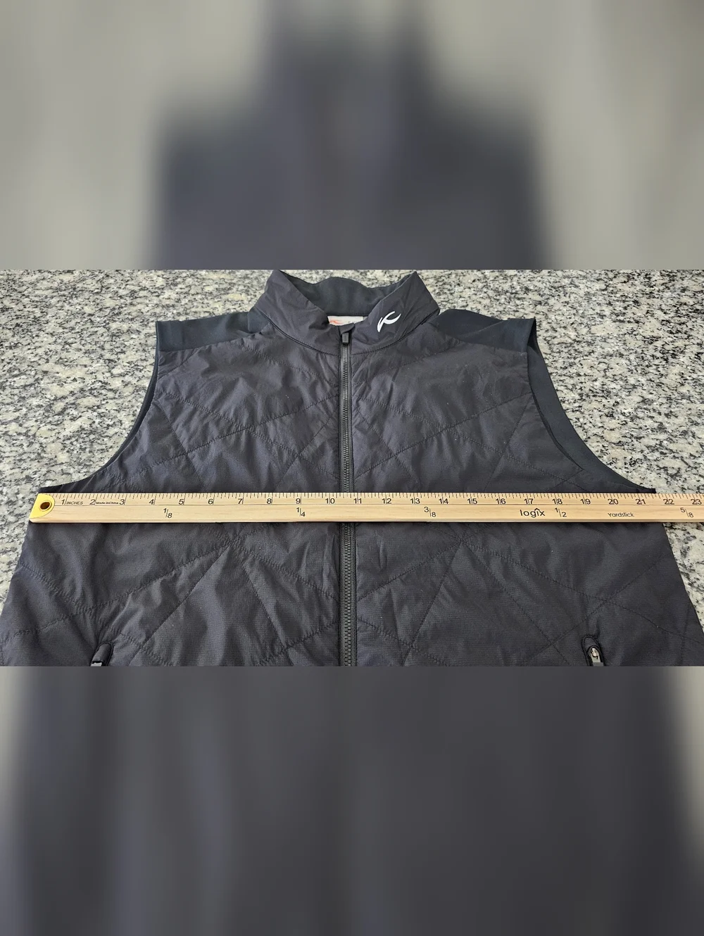KJUS Men’s Retention Vest Black Quilted Lightweight  Full Zip Size 52L